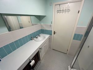 Photo 21- click for photo gallery